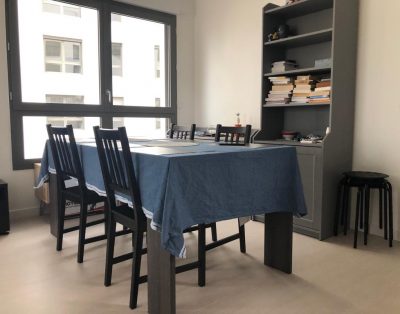 Chambre ensoleillée à 14 minutes de Paris Saint-Lazare 2